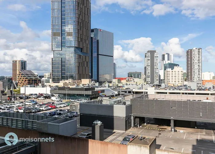 2 Bedroom 2 Bathroom Apt With Balcony And Parking